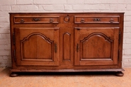 18th century cabinet in oak