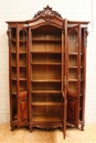 Louis XV style Bookcase in rosewood, France 19th century