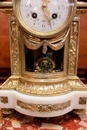 Louis XVI style Clock set in gilt bronze marble, France 19th century