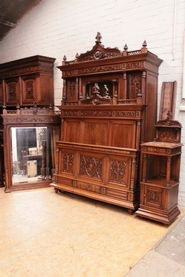 4 pc gothic style bedroom in walnut