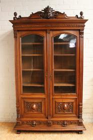 walnut Henri II bookcase 19th century