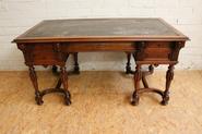 Walnut Henri II desk, 19th century (used leather)