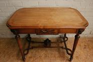 Walnut Louis XVI desk table 19th century