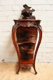 Exceptional walnut Louis XV bombe end table 19th century