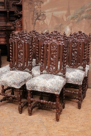 8 Hunt style chairs in oak