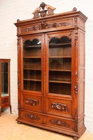 Oak hunt bookcase 19th century.