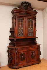 Monumental oak hunt bombe cabinet with stain glass 19th century