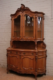 Exceptional bombe Louis XV cabinet with beveled glass
