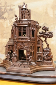 Exceptional piece of master carving in gothic style