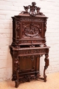Renaissance style Cabinet in Walnut 19th century