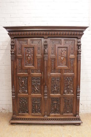 Excptional renaissance  armoire in walnut signed Rosel Bruxelles