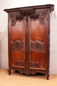 French Normandy armoire in oak 18th century