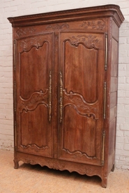 French normandy armoire in oak 18th century
