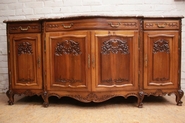 French provencal Louis XV sideboard in walnut and marble top