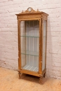 Louis XVI style Display cabinet in gilt wood and wedgewood, France 19th century