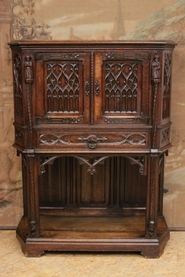 Gothic credenza in oak