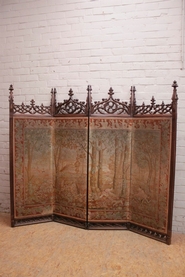 Gothic folding screen in walnut with tapistry
