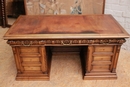 Henri II style Desk in Walnut, France 19th century
