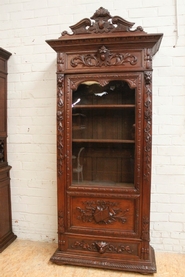 Hunt oak single door bookcase