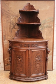 Hunt style bombe corner cabinet in oak