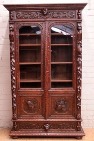 Hunt style bookcase in oak