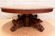 Hunt style oak coffee table with 4 animals 