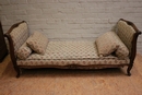 Louis XV style Day bed in Walnut, France 1900