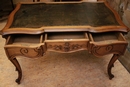 Louis XV style Desk in Walnut, France 19th century