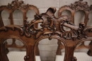 Louis XV style Table and chairs in Oak, Belgium 19th century