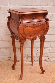 Louis XV style bombe end table in walnut