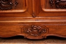 Louis XV style Bookcase in Walnut, France 19th century