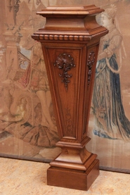 Louis XV style Pedestal in walnut