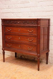 Louis XVI style chest of drawers in mahogany