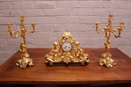 Quality gilded clock with cherubs signed Raingo Freres & Picard