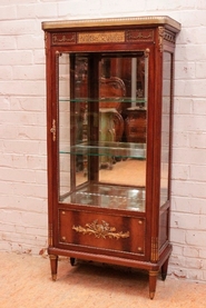 Quality Louis XVI style display cabinet