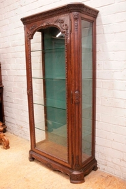 Regency Display cabinet in oak
