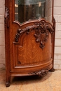 Regency style Corner display cabinet in oak marble beveled glass, France 1900