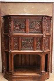 Renaissance Cabinet in oak with 5 doors