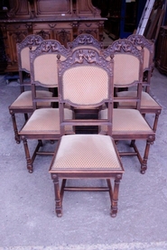 Renaissance chairs in walnut