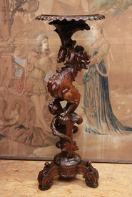 Renaissance pedestal in walnut