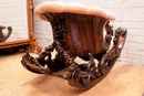 Renaissance style Rocking chair in Walnut, italie 19th century