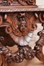 Renaissance style Bench in Walnut, italie 19th century