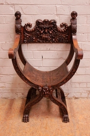 Renaissance style savona rola arm chair in walnut