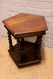 Renaissance Table in oak