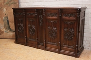Special oak gothic sideboard