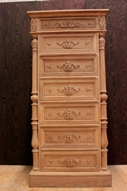Tall hunt bleached Chest of drawers with marble top
