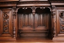 Renaissance style Dinning set in Walnut, France 19th century