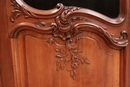 Louis XV style Bookcase in Walnut, France 19th century