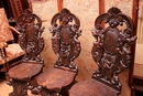 Renaissance style Chairs in Walnut, italie 19th century