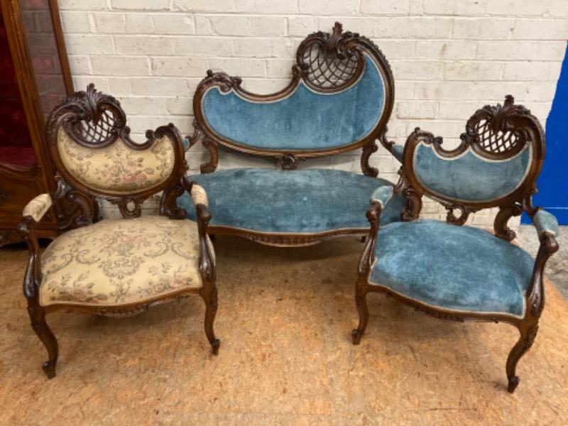 3 pc Louis XV sofa set in walnut